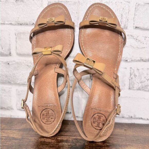 Tory Burch Women's Kailey Tan Brown Patent Leather Bow Slingback Heels Size 8.5 - Picture 10 of 10